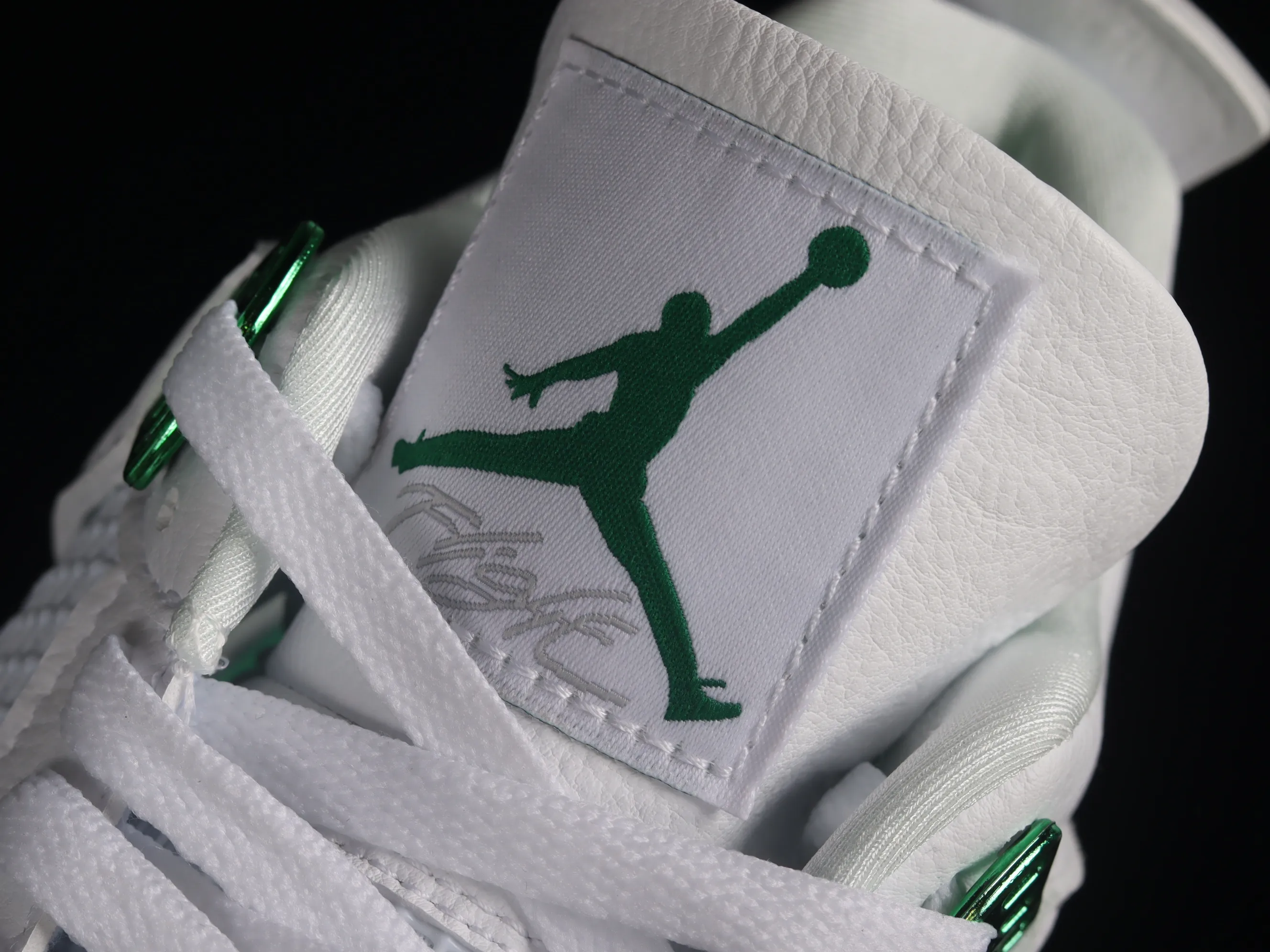 All Categories Air Jordan Jordan Series Basketball Shoes Air Jordan 4 Air Jordan 4 "Pine Green" AJ4 Joe 4 White Green First Layer Authentic Standard CT8527-113